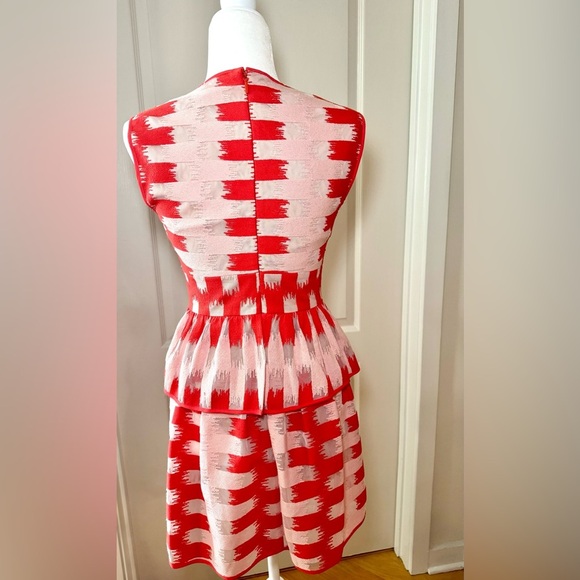 BCBG MaxAzria Emalyn Peplum Mini Dress, Red (Poppy) and Pink, Size 2 - Picture 3 of 5